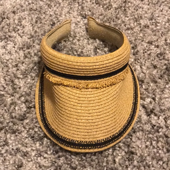 Straw visor hat - Picture 1 of 5
